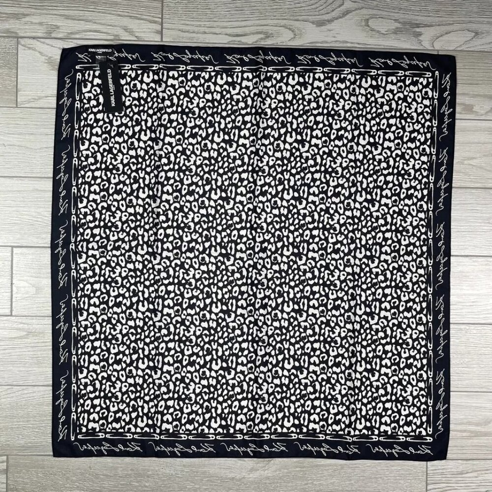 NWT  Karl Lagerfeld Paris Scarf Leopard Print Black & White